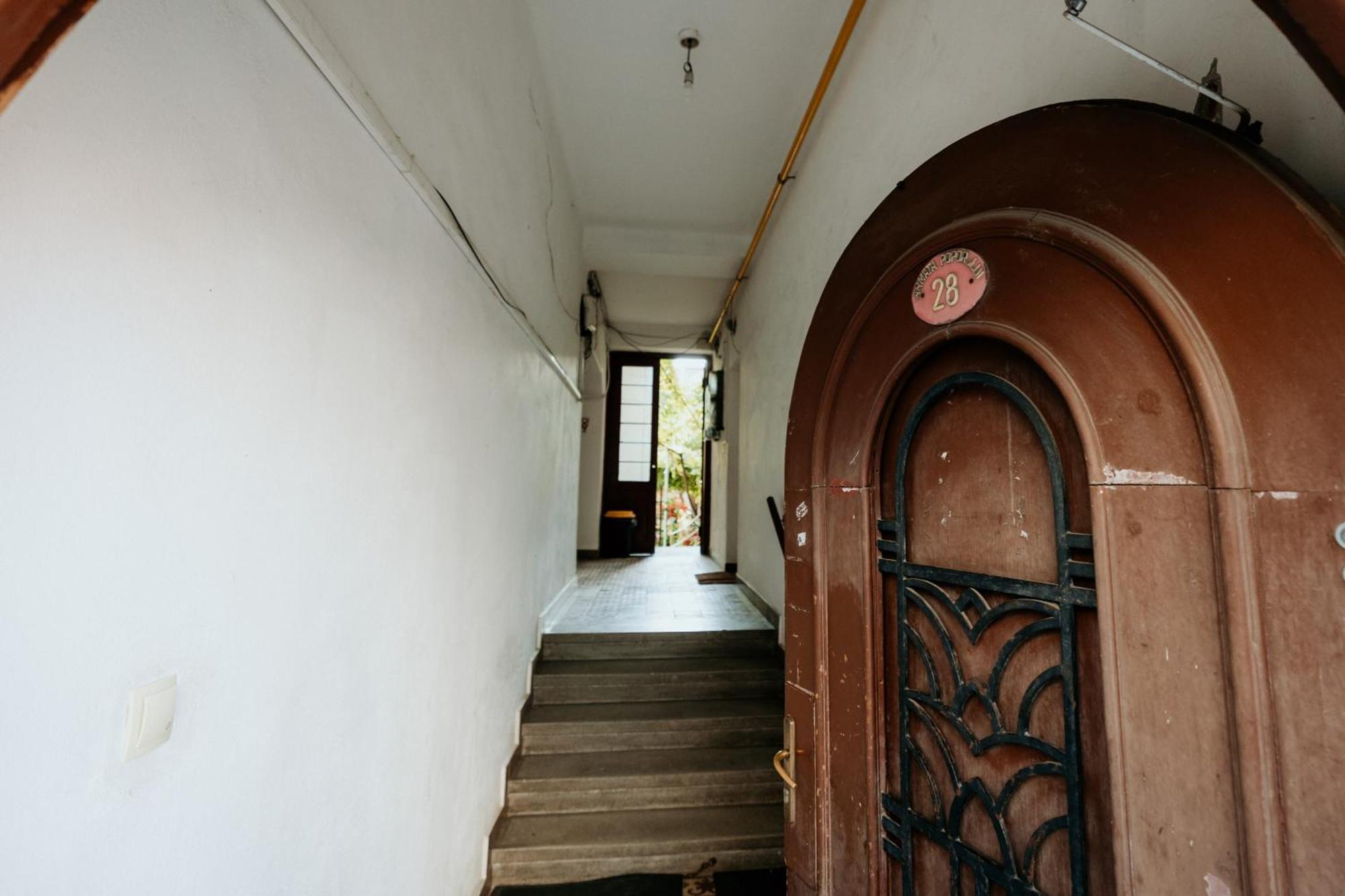 Decebal Central Studio - Elegant And Cozy Stay أراد المظهر الخارجي الصورة